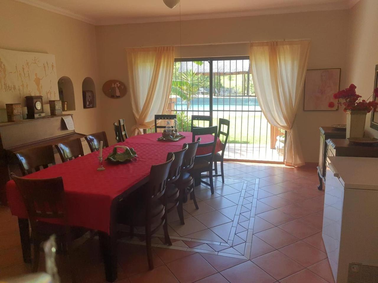 Cynthias Country Farm Stay Hartbeespoort Exterior photo